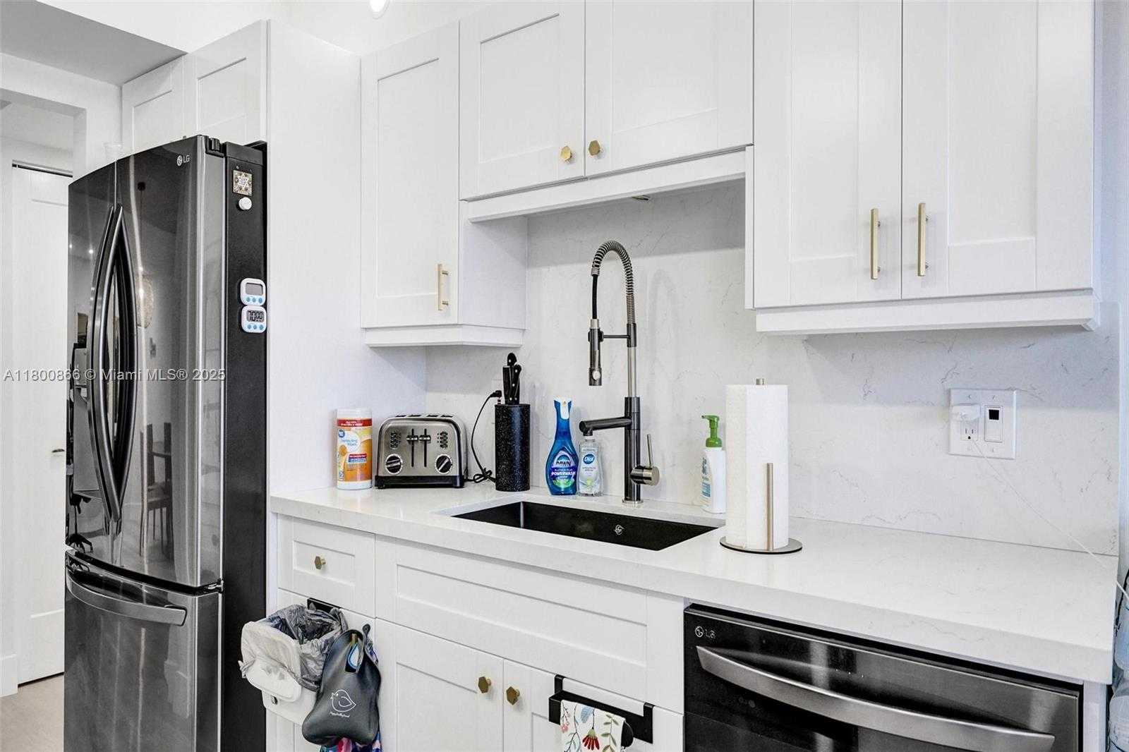 Small Image of 1201 SOUTH OCEAN DR #404N, Hollywood Number 11