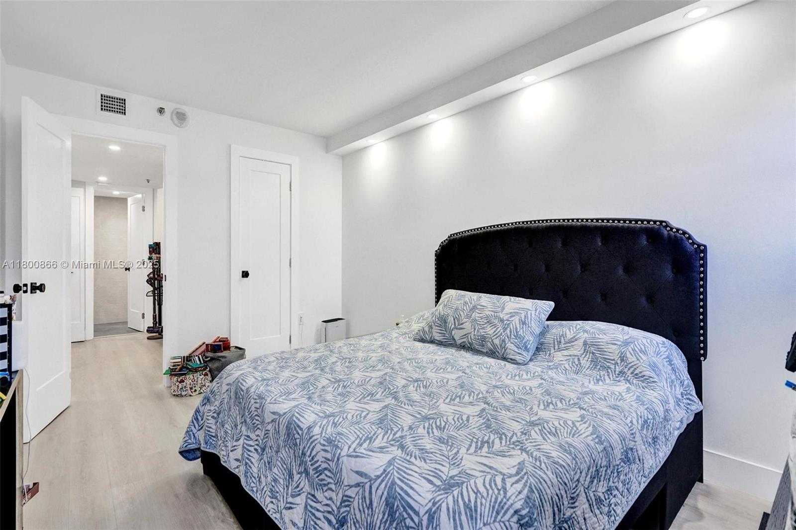 Small Image of 1201 SOUTH OCEAN DR #404N, Hollywood Number 14