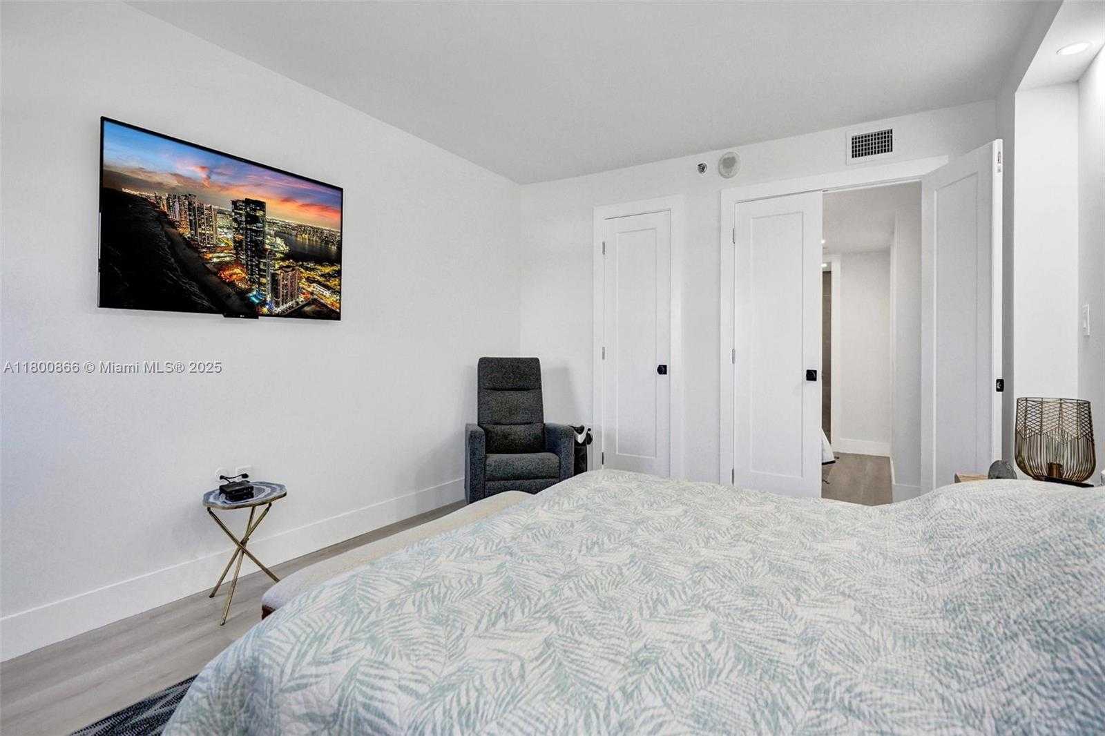 Small Image of 1201 SOUTH OCEAN DR #404N, Hollywood Number 26
