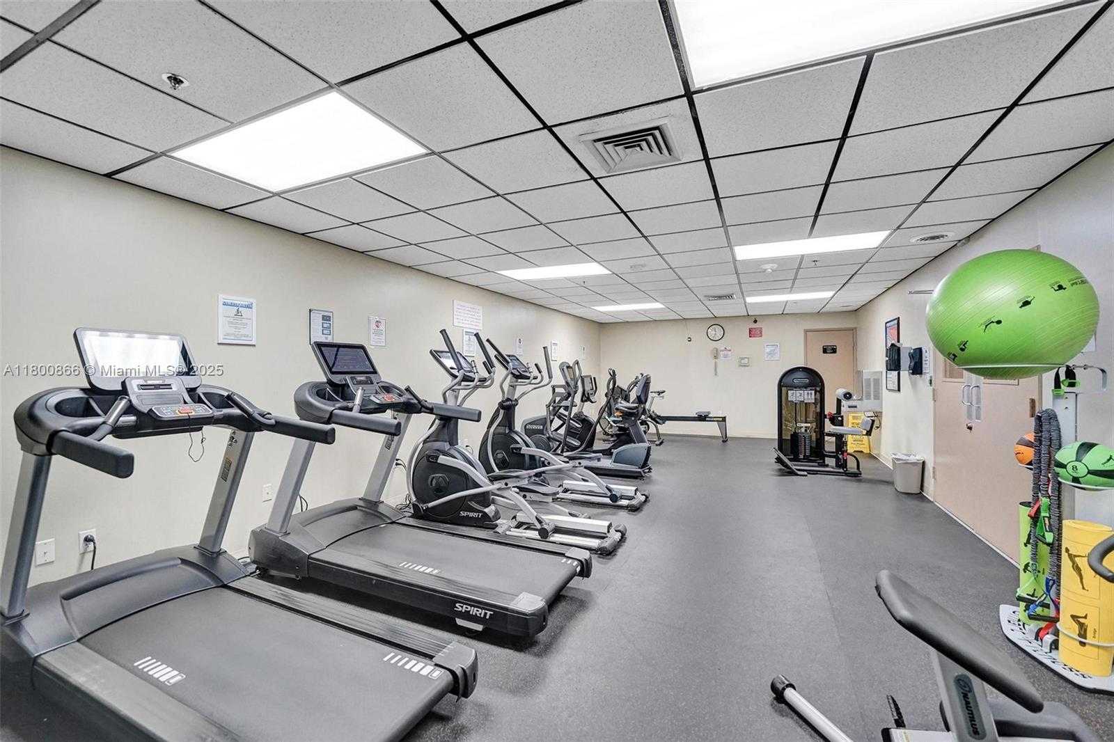 Small Image of 1201 SOUTH OCEAN DR #404N, Hollywood Number 53