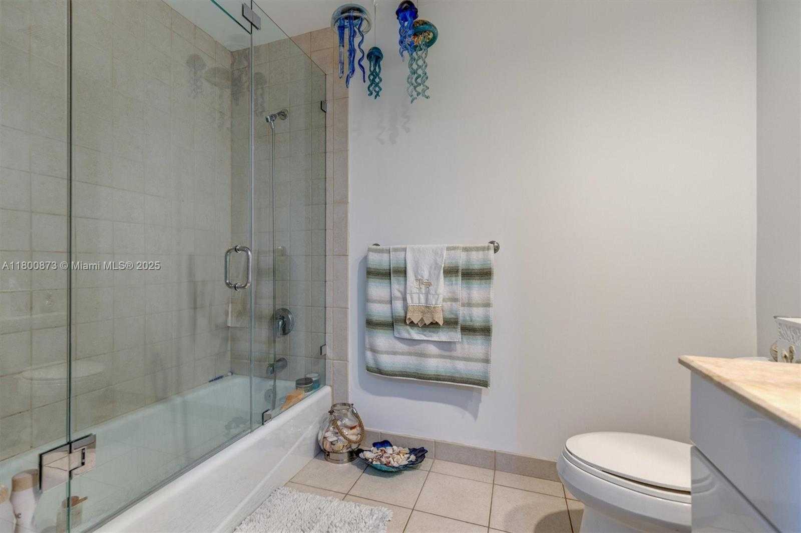 Small Image of 801 BRICKELL KEY BLVD #1503, Miami Number 11