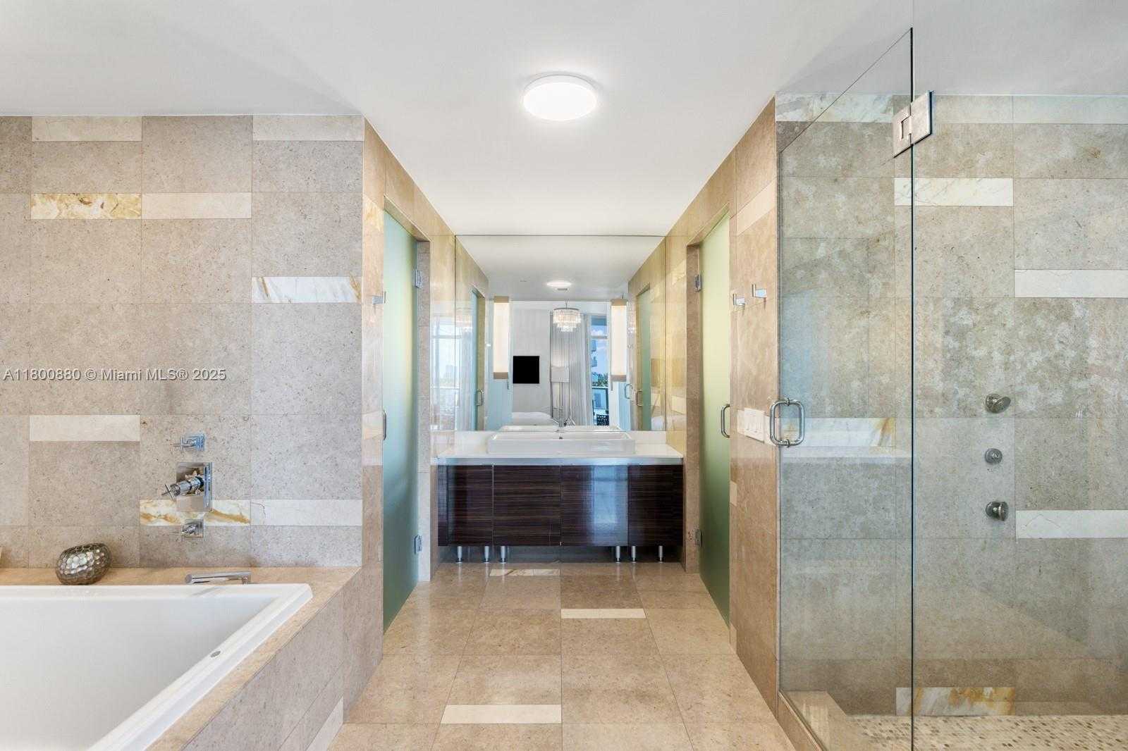 Small Image of 3737 COLLINS AVE #S-503, Miami Beach Number 11