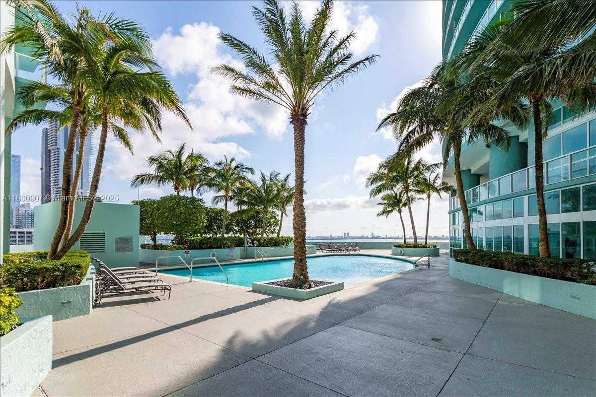 Small Image of 1900 NORTH BAYSHORE DR #1810, Miami Number 31