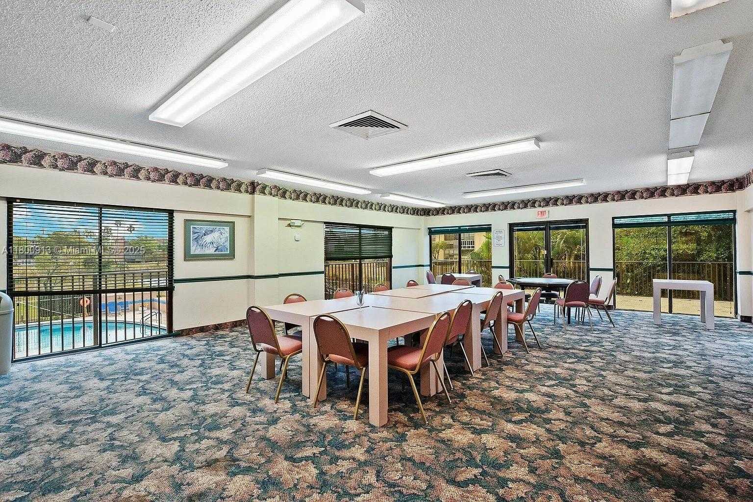 Small Image of 7220 LAKE CIR DR #301, Margate Number 12