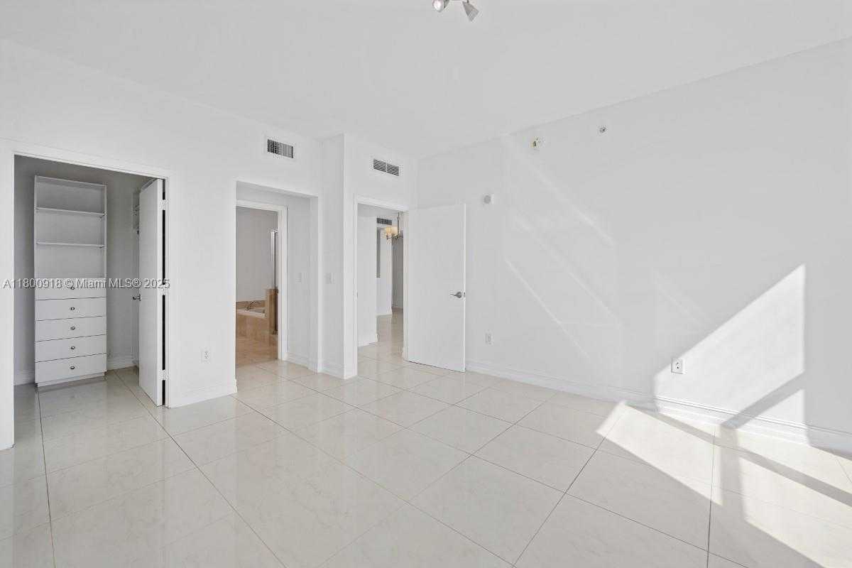 Small Image of 3330 NORTH EAST 190TH ST #1918, Aventura Number 12