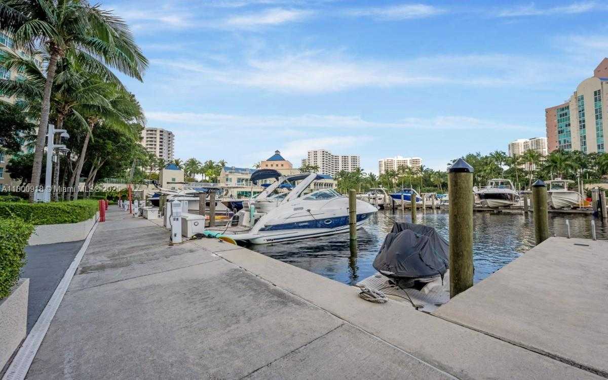 Small Image of 3330 NORTH EAST 190TH ST #1918, Aventura Number 22