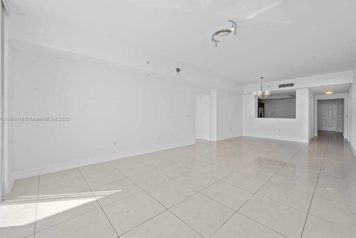 Small Image of 3330 NORTH EAST 190TH ST #1918, Aventura Number 7