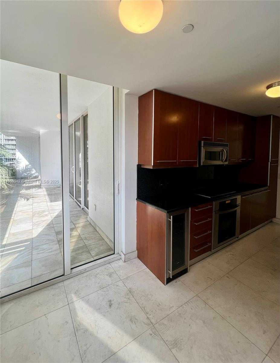 Small Image of 901 BRICKELL KEY BLVD #603, Miami Number 12