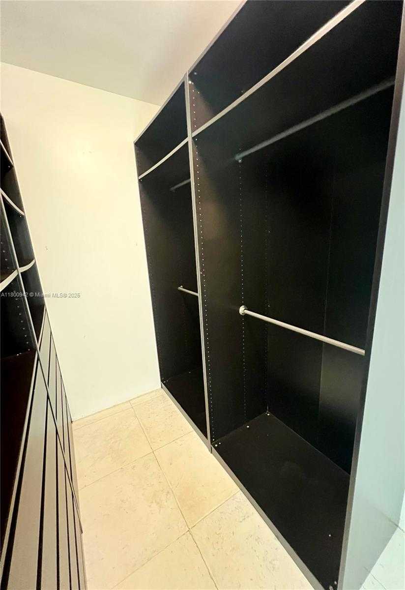 Small Image of 901 BRICKELL KEY BLVD #603, Miami Number 17