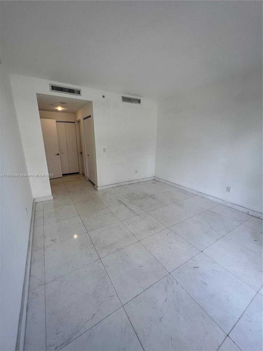 Small Image of 901 BRICKELL KEY BLVD #603, Miami Number 29