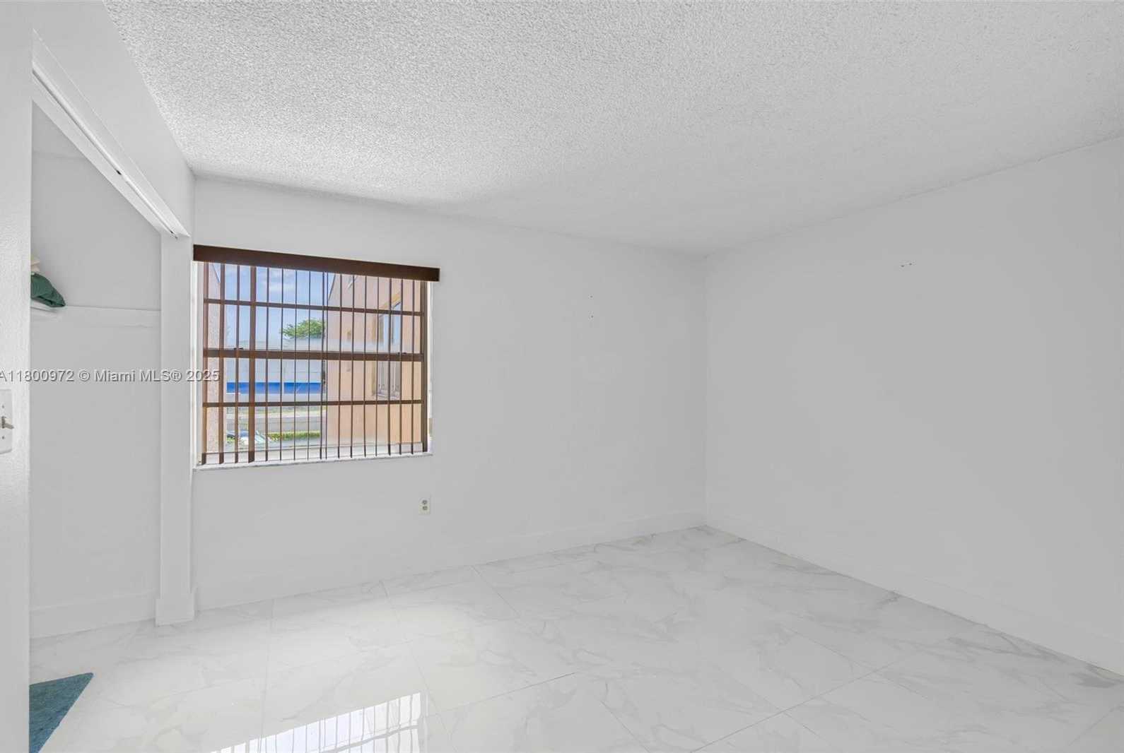 Small Image of 8713 NORTH EAST 4TH AVE RD #8713, Miami Shores Number 15