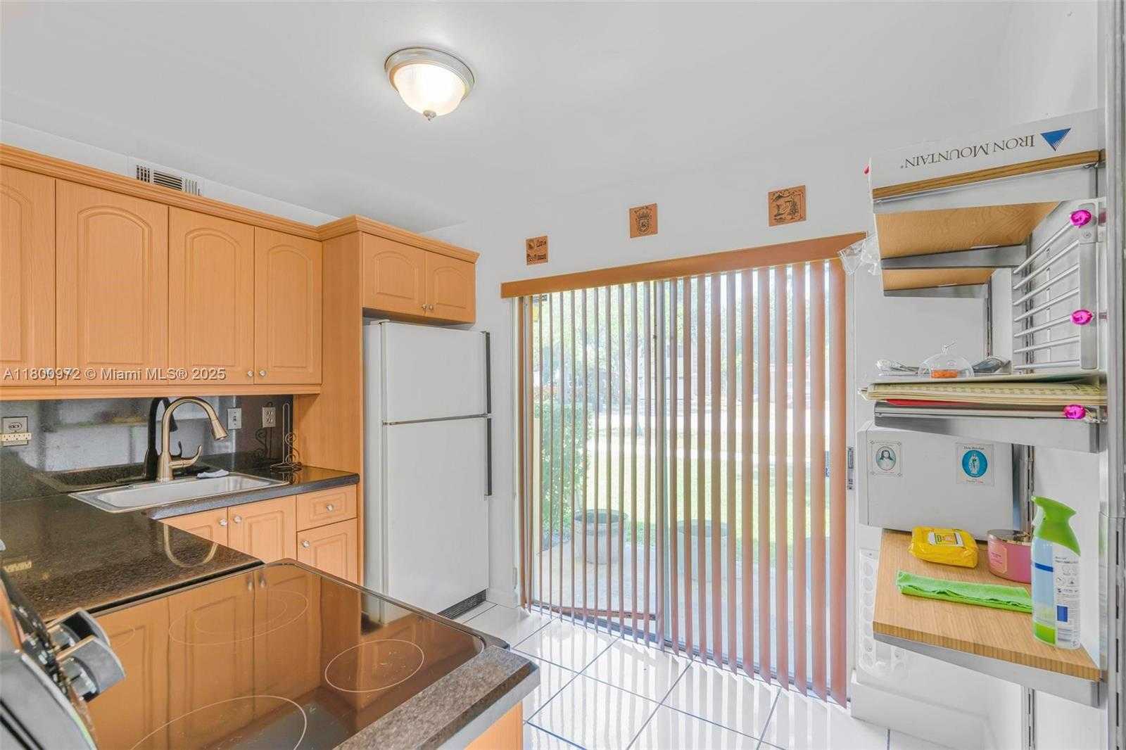 Small Image of 8713 NORTH EAST 4TH AVE RD #8713, Miami Shores Number 9
