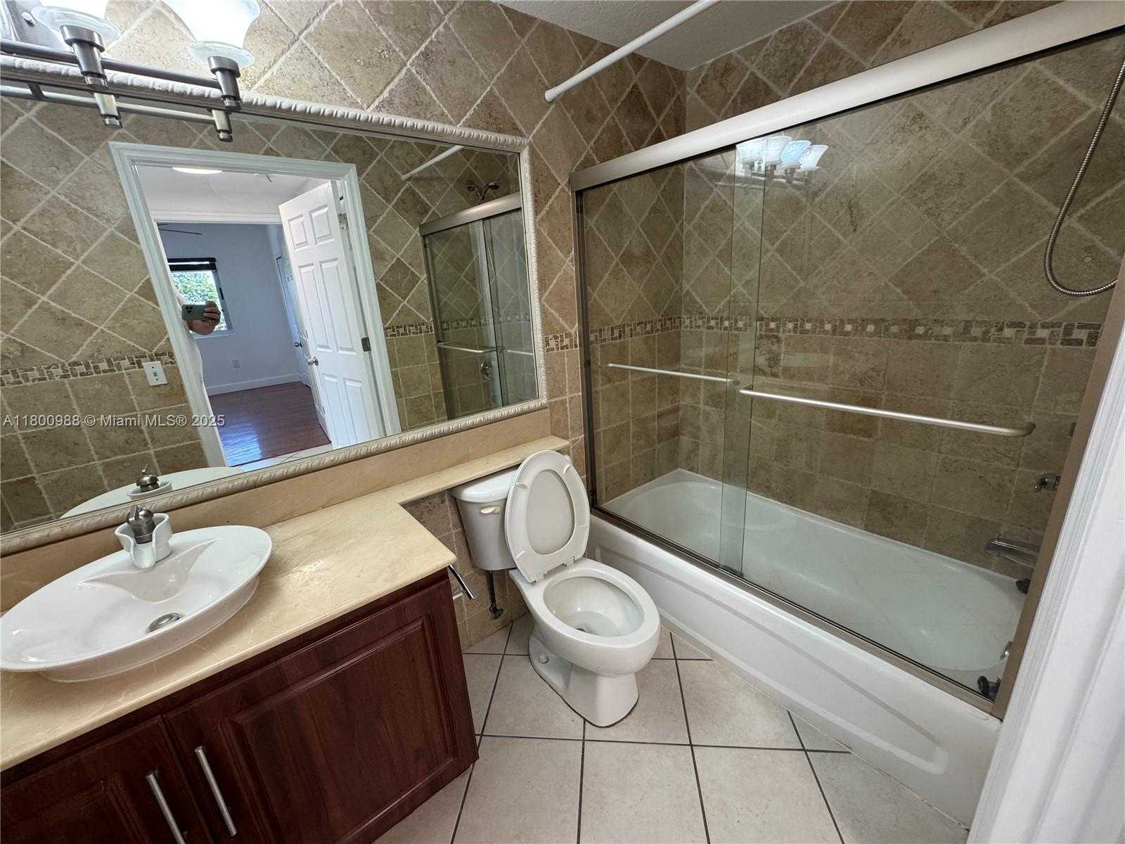Small Image of 3500 CORAL WAY #501, Miami Number 10