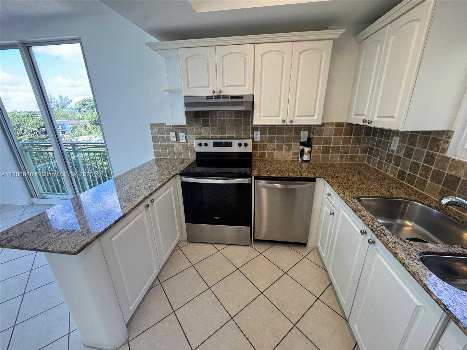 Small Image of 3500 CORAL WAY #501, Miami Number 3