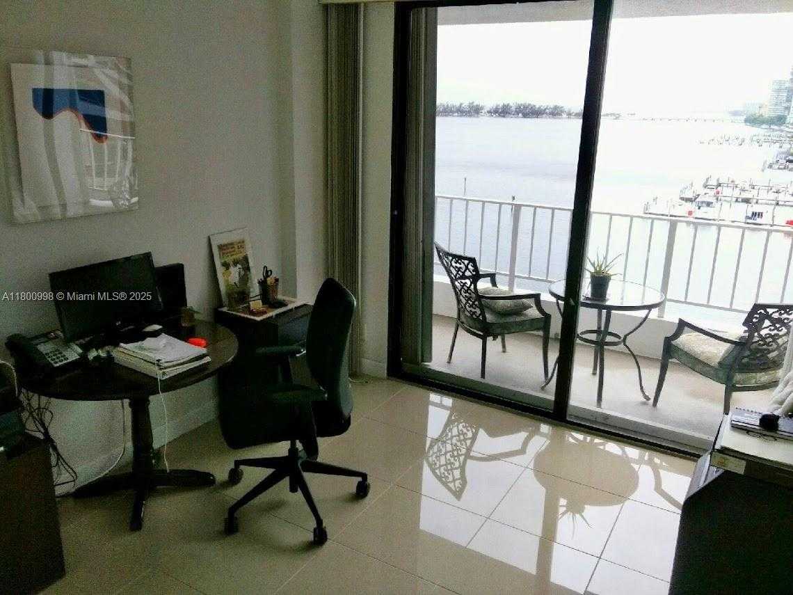 Small Image of 200 SOUTH EAST 15TH RD #9B, Miami Number 11