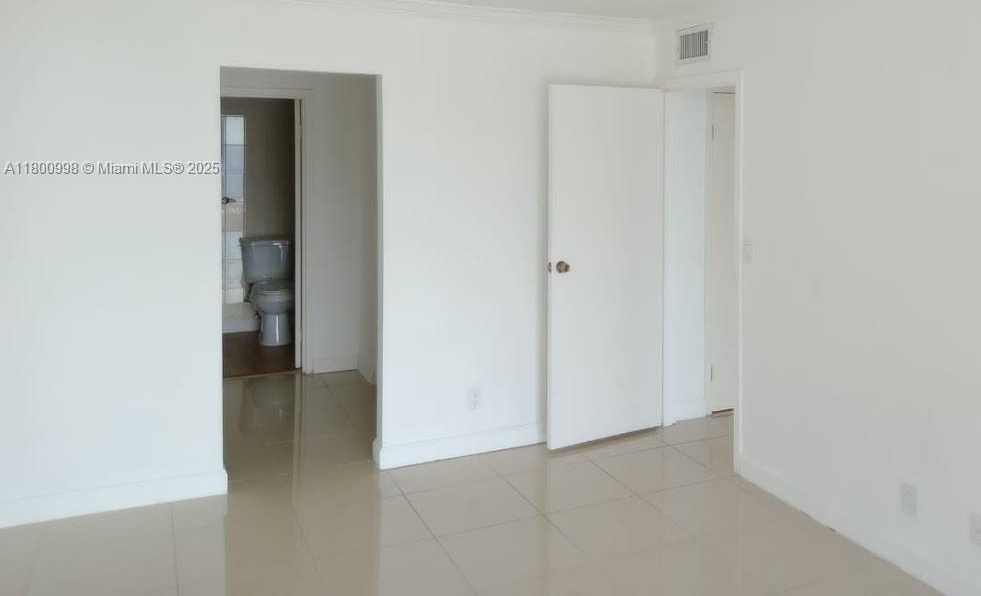 Small Image of 200 SOUTH EAST 15TH RD #9B, Miami Number 17