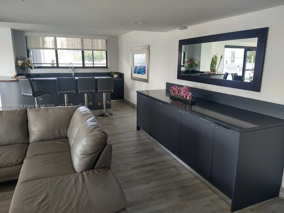 Small Image of 200 SOUTH EAST 15TH RD #9B, Miami Number 21