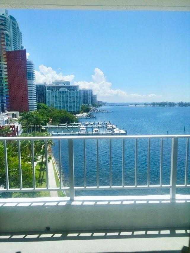 Small Image of 200 SOUTH EAST 15TH RD #9B, Miami Number 4