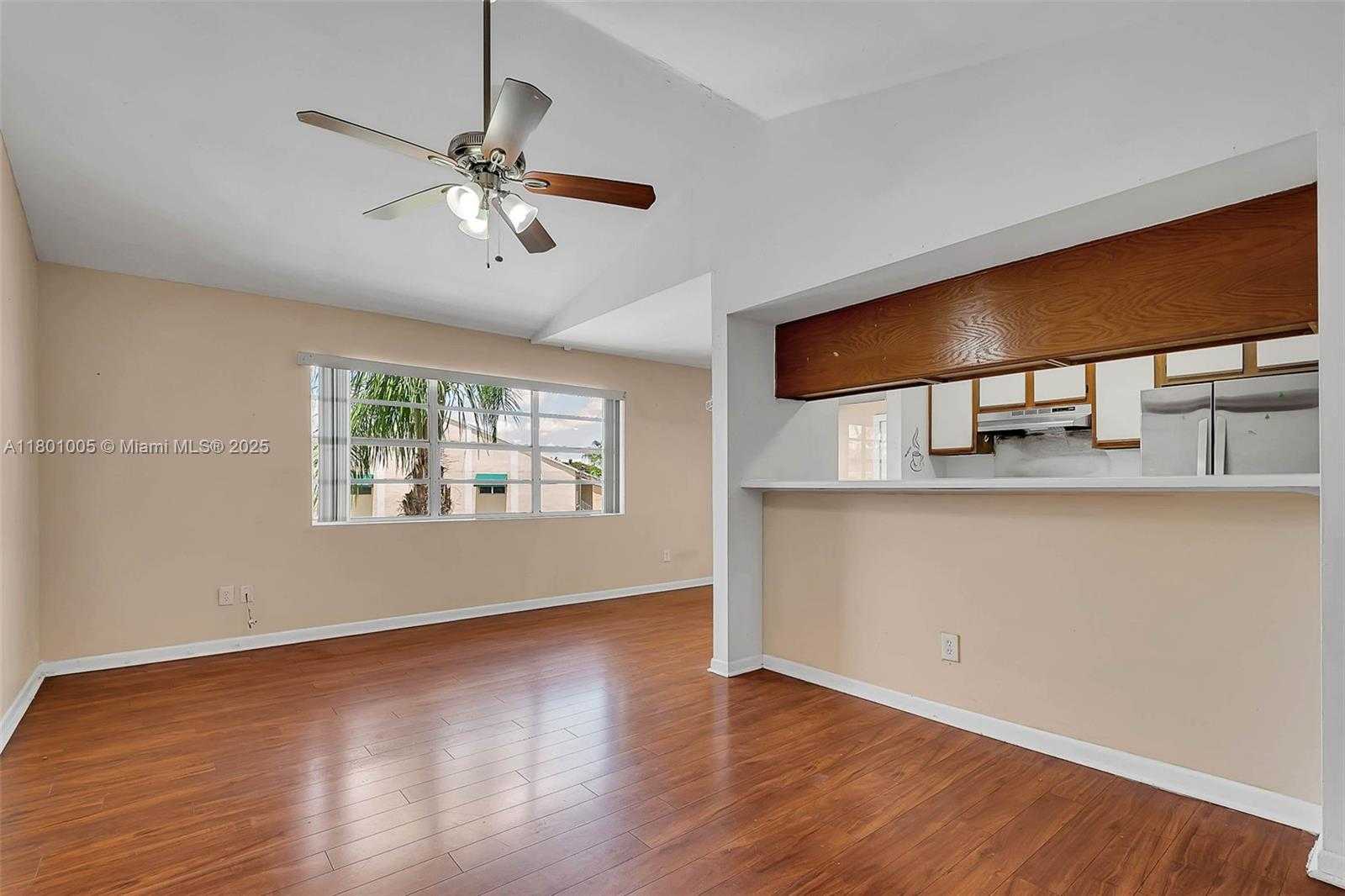 Small Image of 15295 SOUTH WEST 107TH LN #1009, Miami Number 4