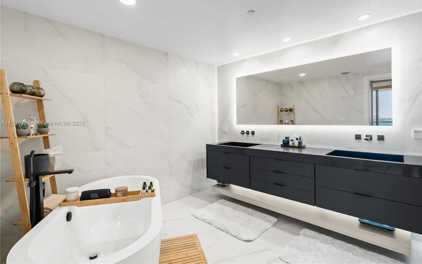 Small Image of 488 NORTH EAST 18TH ST #715, Miami Number 18
