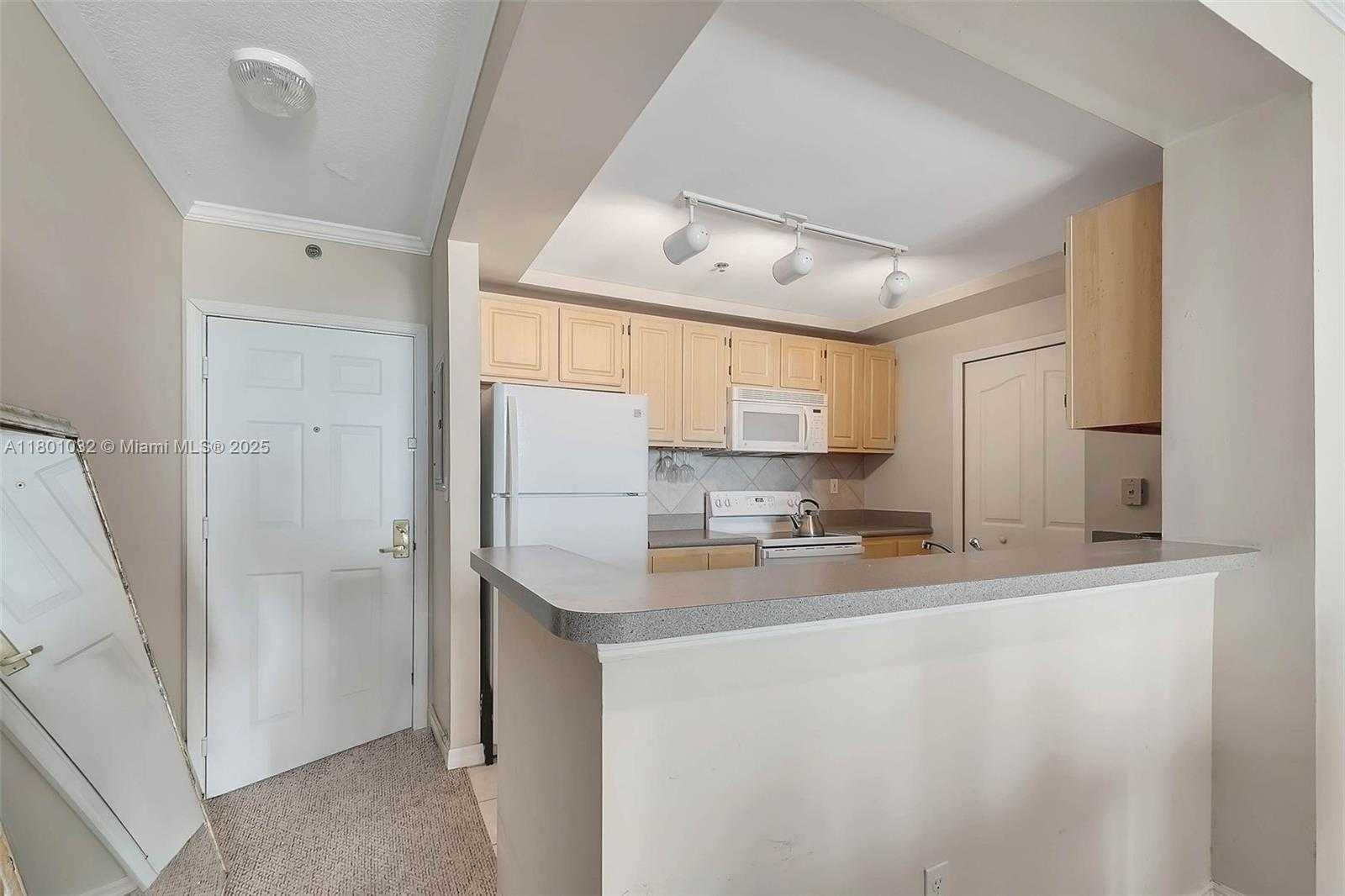 Small Image of 2665 SOUTH WEST 37TH AVE #1508, Miami Number 6