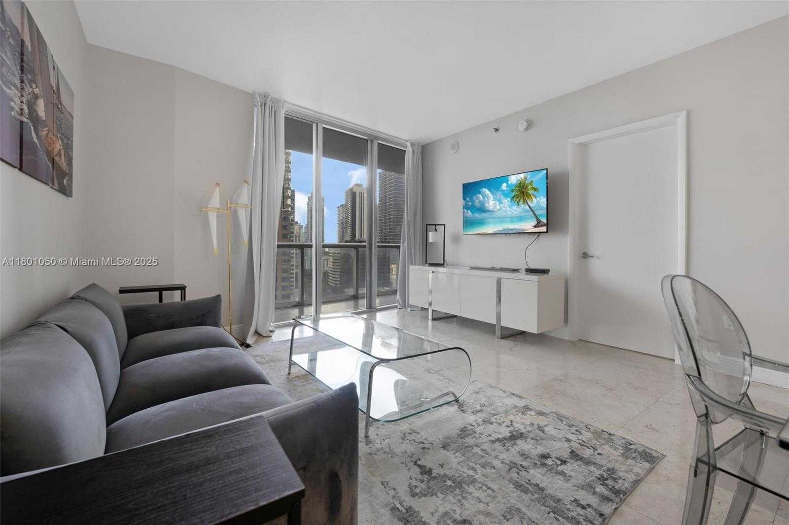 Small Image of 485 BRICKELL AVE #1909, Miami Number 2