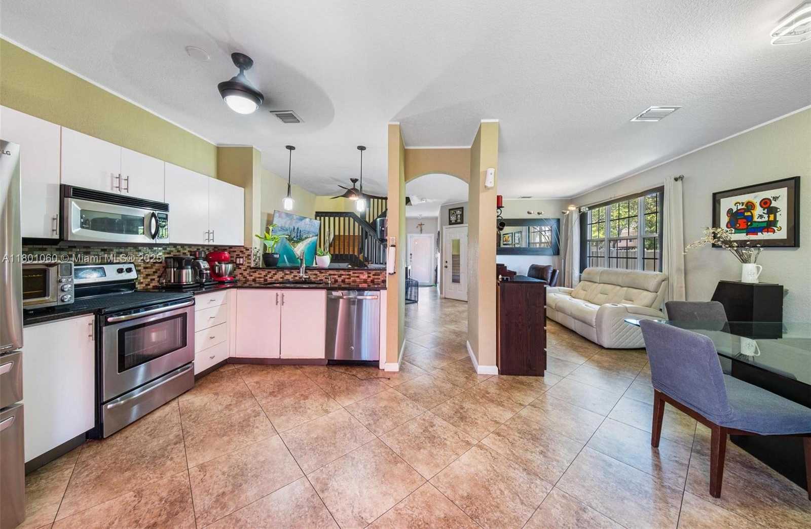 Small Image of 3869 NORTH WEST 92ND AVE, Sunrise Number 7
