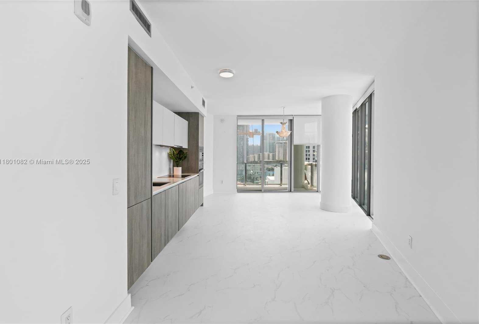 Small Image of 2900 NORTH EAST 7TH AVE #1409, Miami Number 15