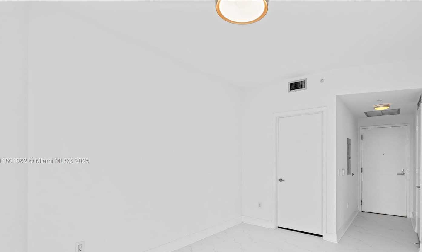 Small Image of 2900 NORTH EAST 7TH AVE #1409, Miami Number 29