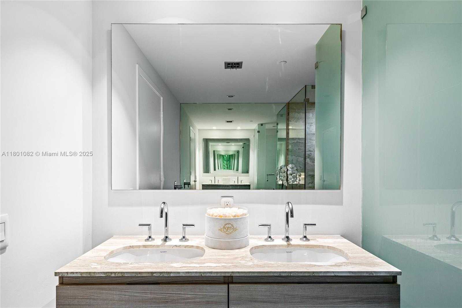 Small Image of 2900 NORTH EAST 7TH AVE #1409, Miami Number 32