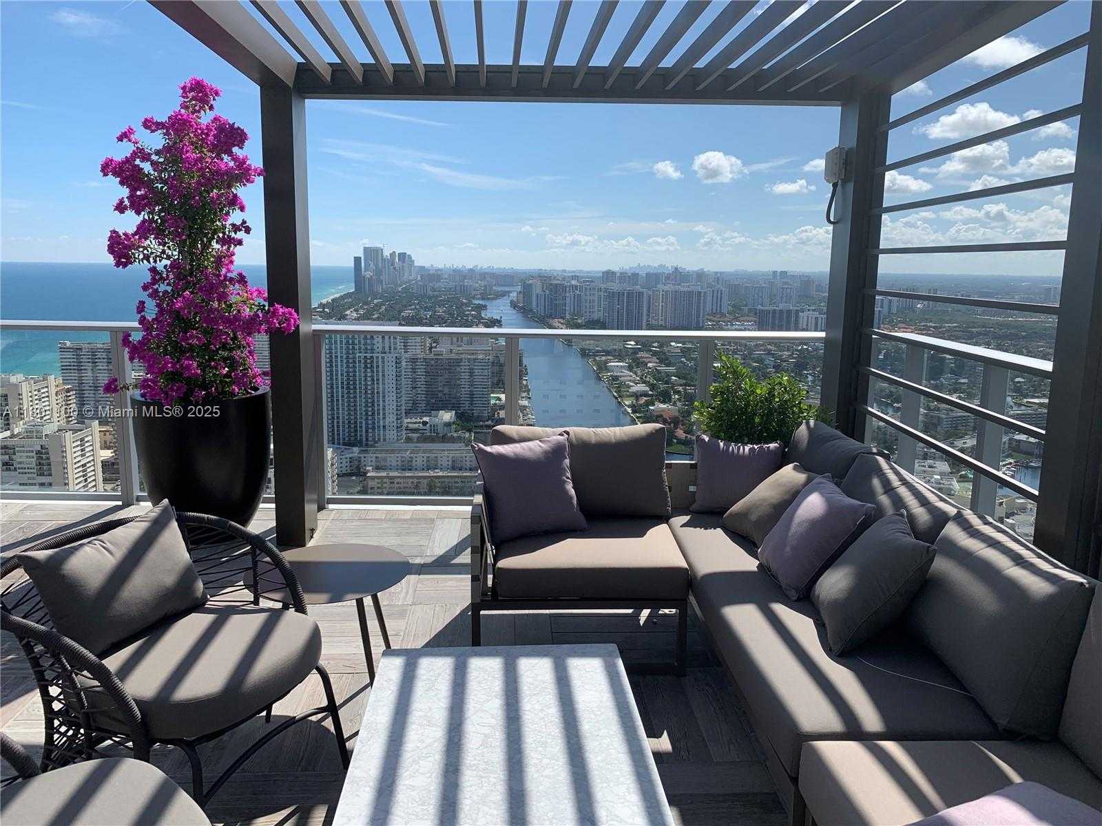 Small Image of 4010 SOUTH OCEAN DR #R3407, Hollywood Number 31