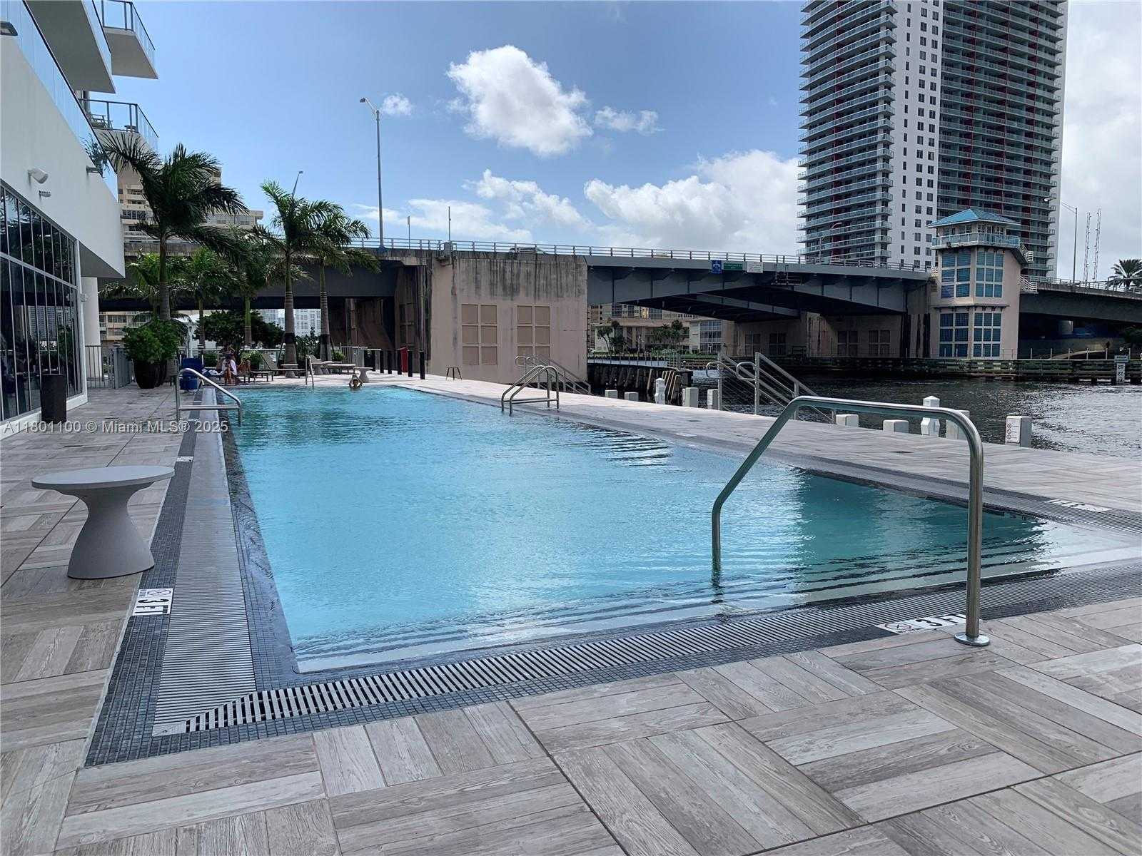 Small Image of 4010 SOUTH OCEAN DR #R3407, Hollywood Number 39