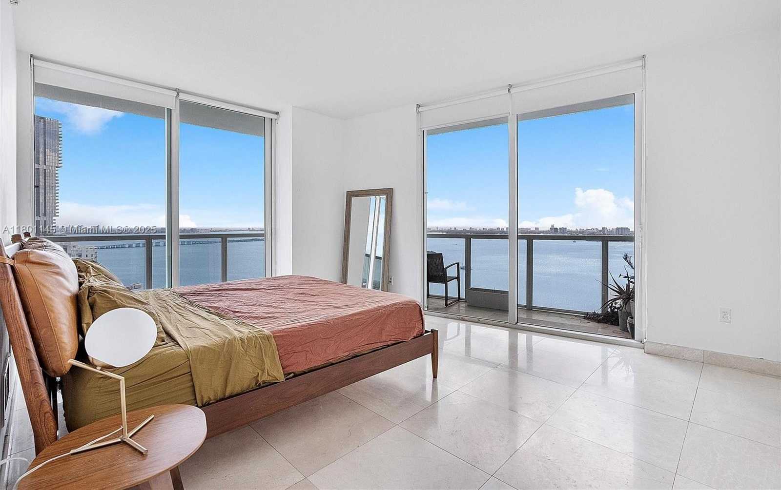 Small Image of 1900 NORTH BAYSHORE DR #2915, Miami Number 13