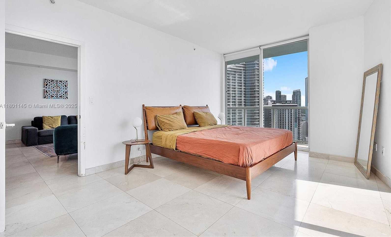 Small Image of 1900 NORTH BAYSHORE DR #2915, Miami Number 14