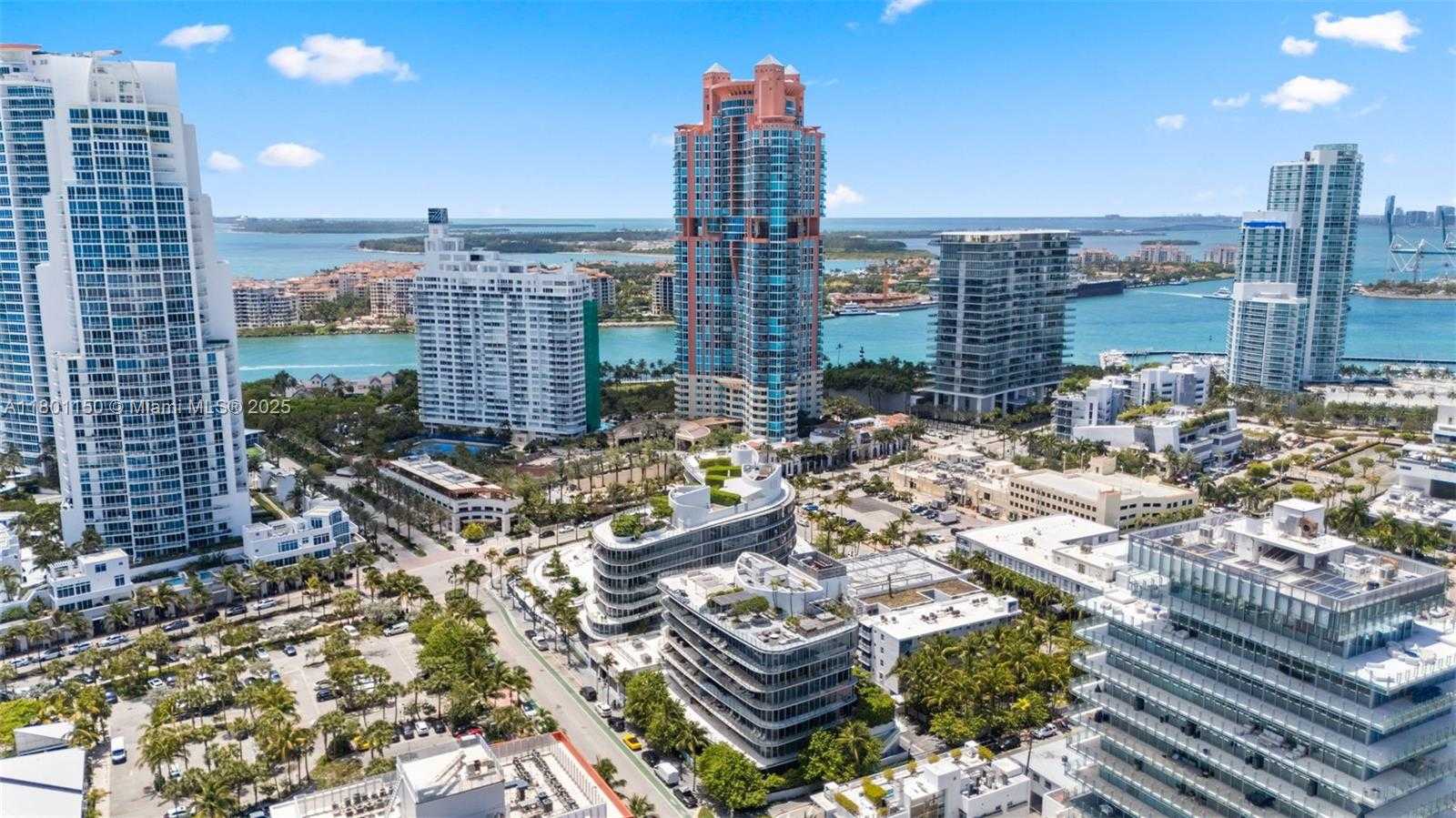 Small Image of 1 COLLINS AVE #108, Miami Beach Number 25