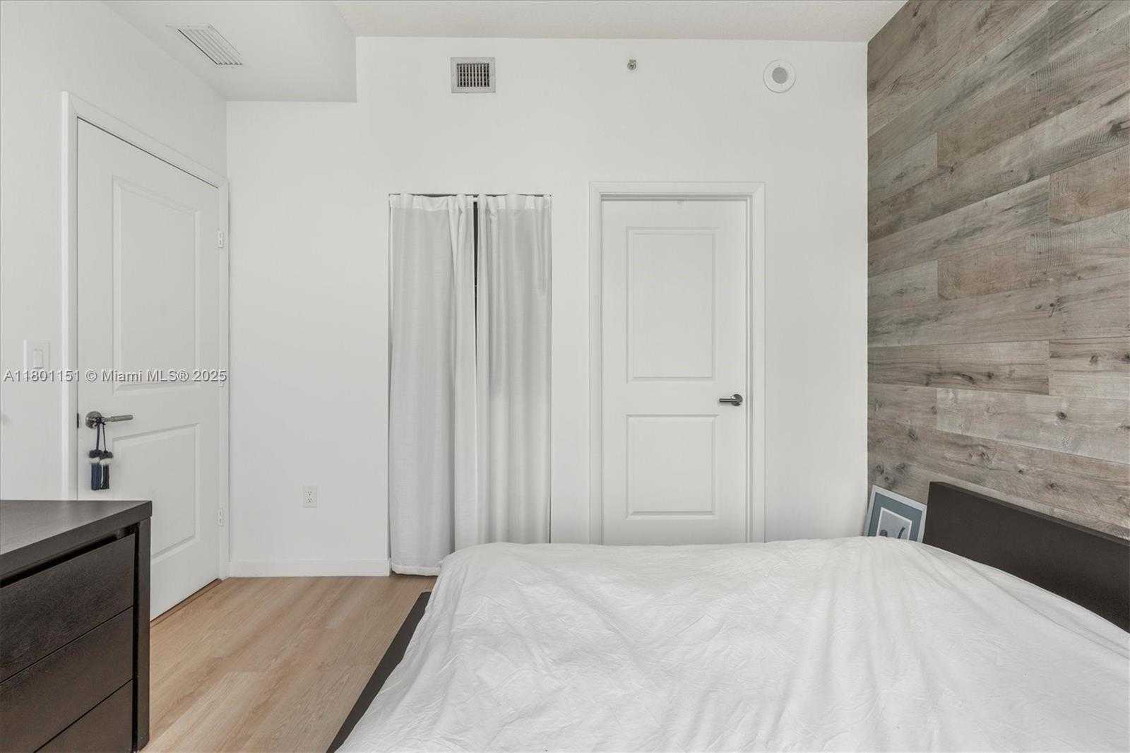 Small Image of 333 NORTH EAST 24TH ST #1906, Miami Number 15
