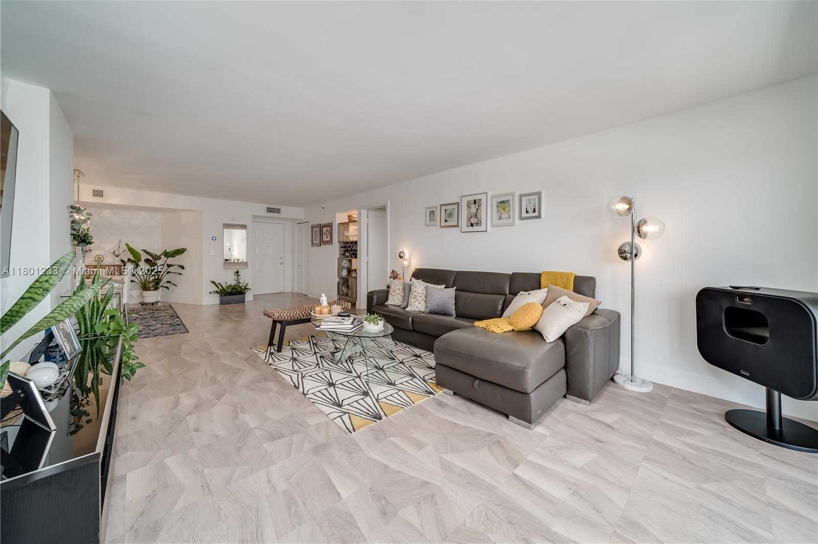 Small Image of 1201 SOUTH OCEAN DR #1105N, Hollywood Number 12