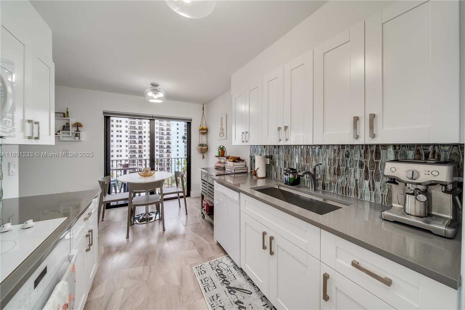 Small Image of 1201 SOUTH OCEAN DR #1105N, Hollywood Number 20
