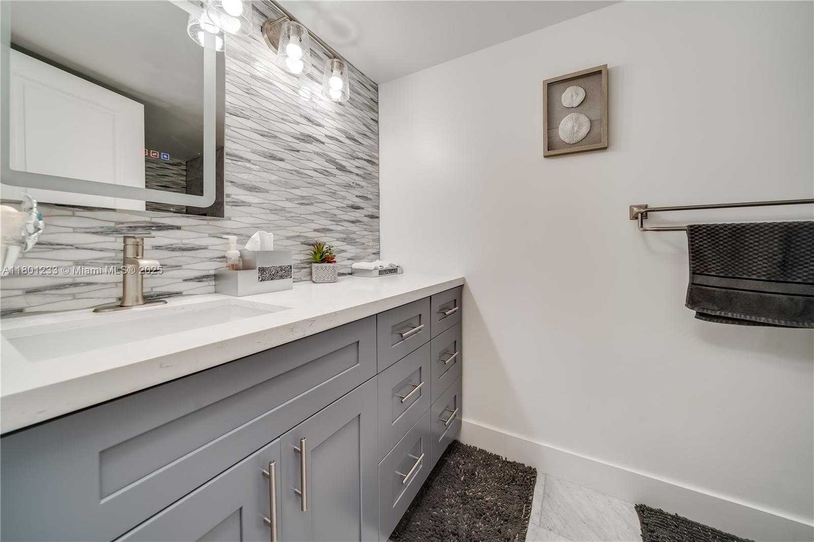 Small Image of 1201 SOUTH OCEAN DR #1105N, Hollywood Number 26