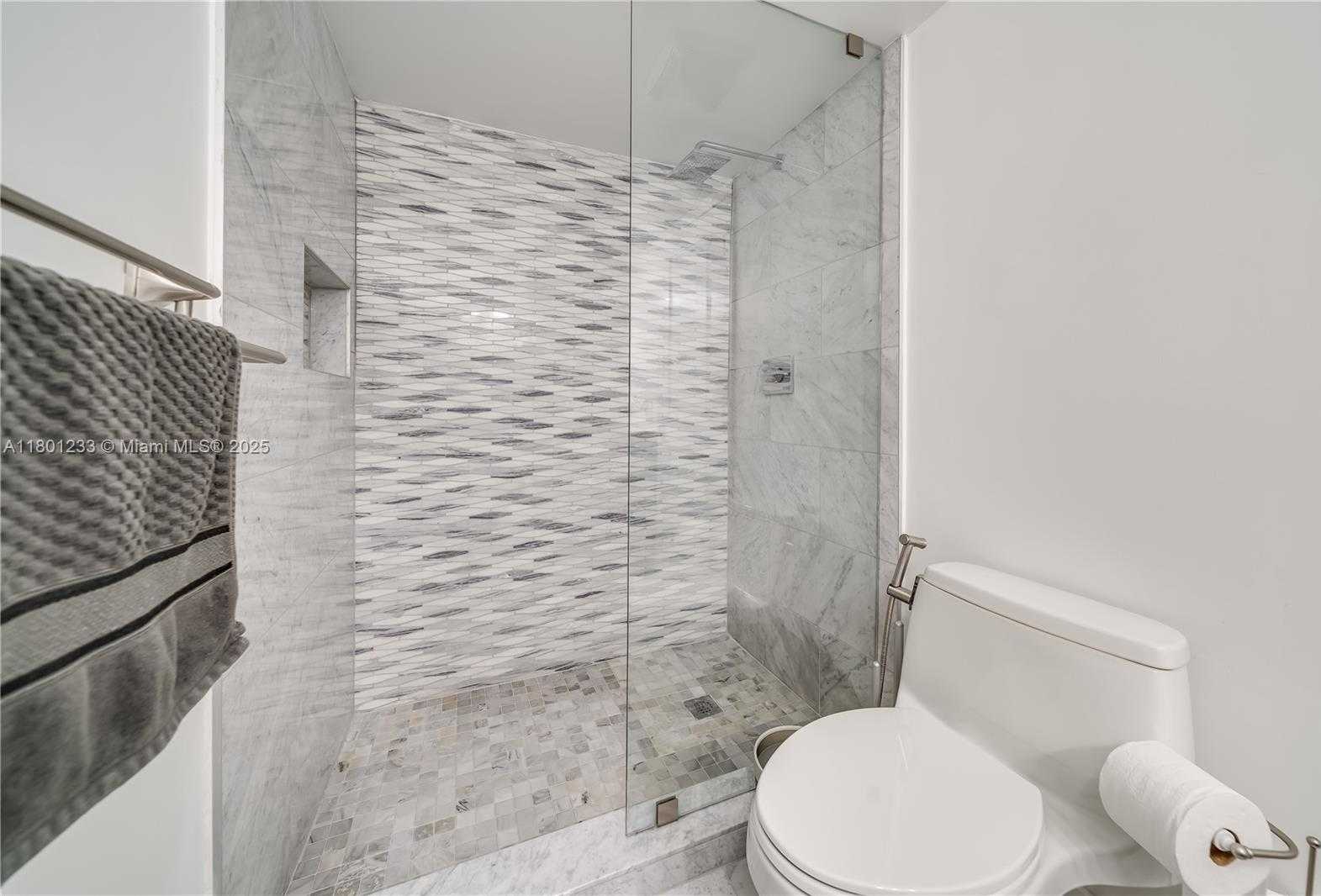 Small Image of 1201 SOUTH OCEAN DR #1105N, Hollywood Number 27
