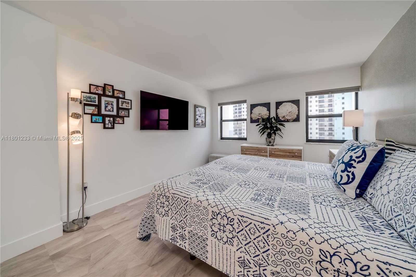 Small Image of 1201 SOUTH OCEAN DR #1105N, Hollywood Number 30