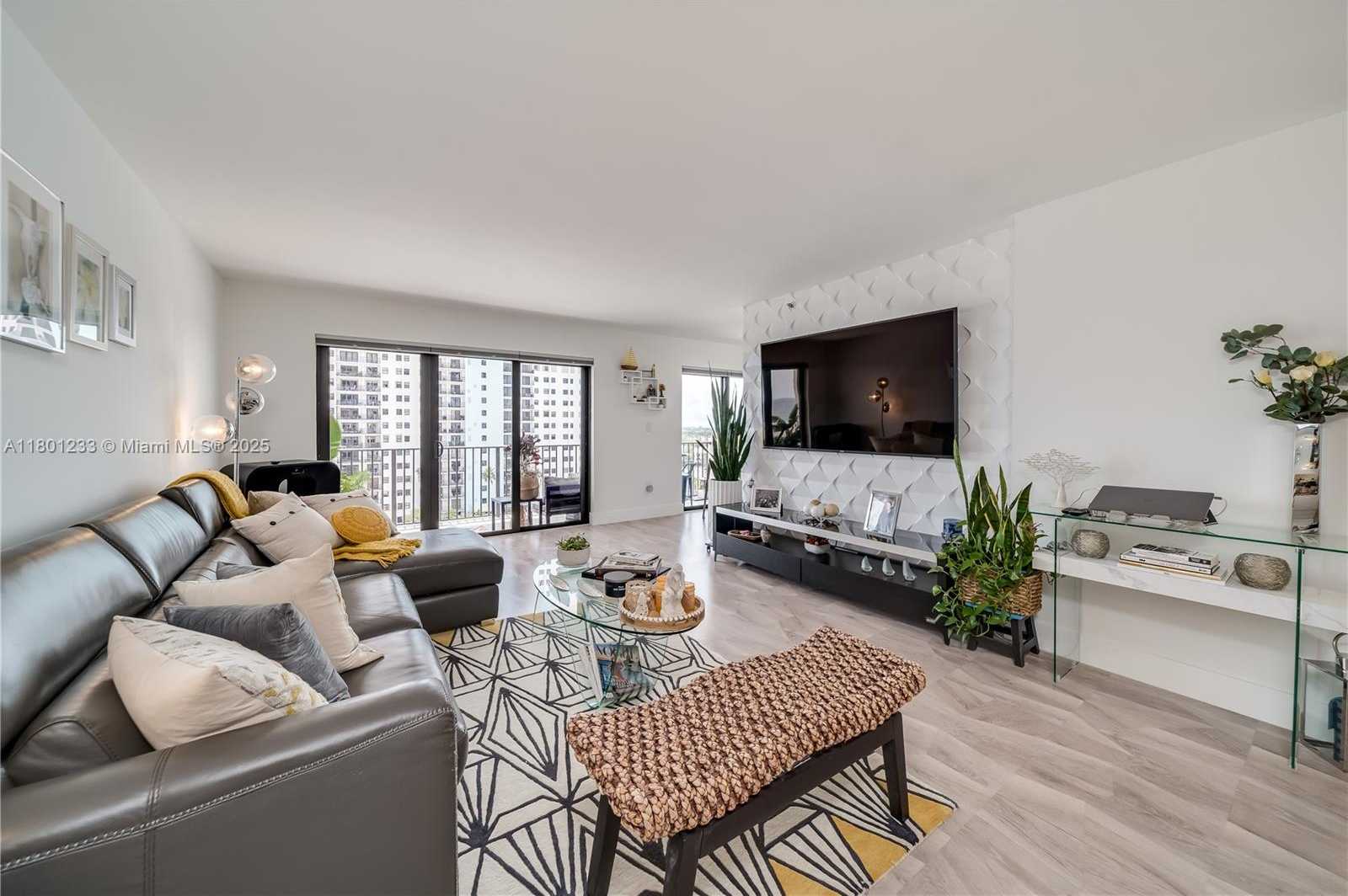 Small Image of 1201 SOUTH OCEAN DR #1105N, Hollywood Number 8