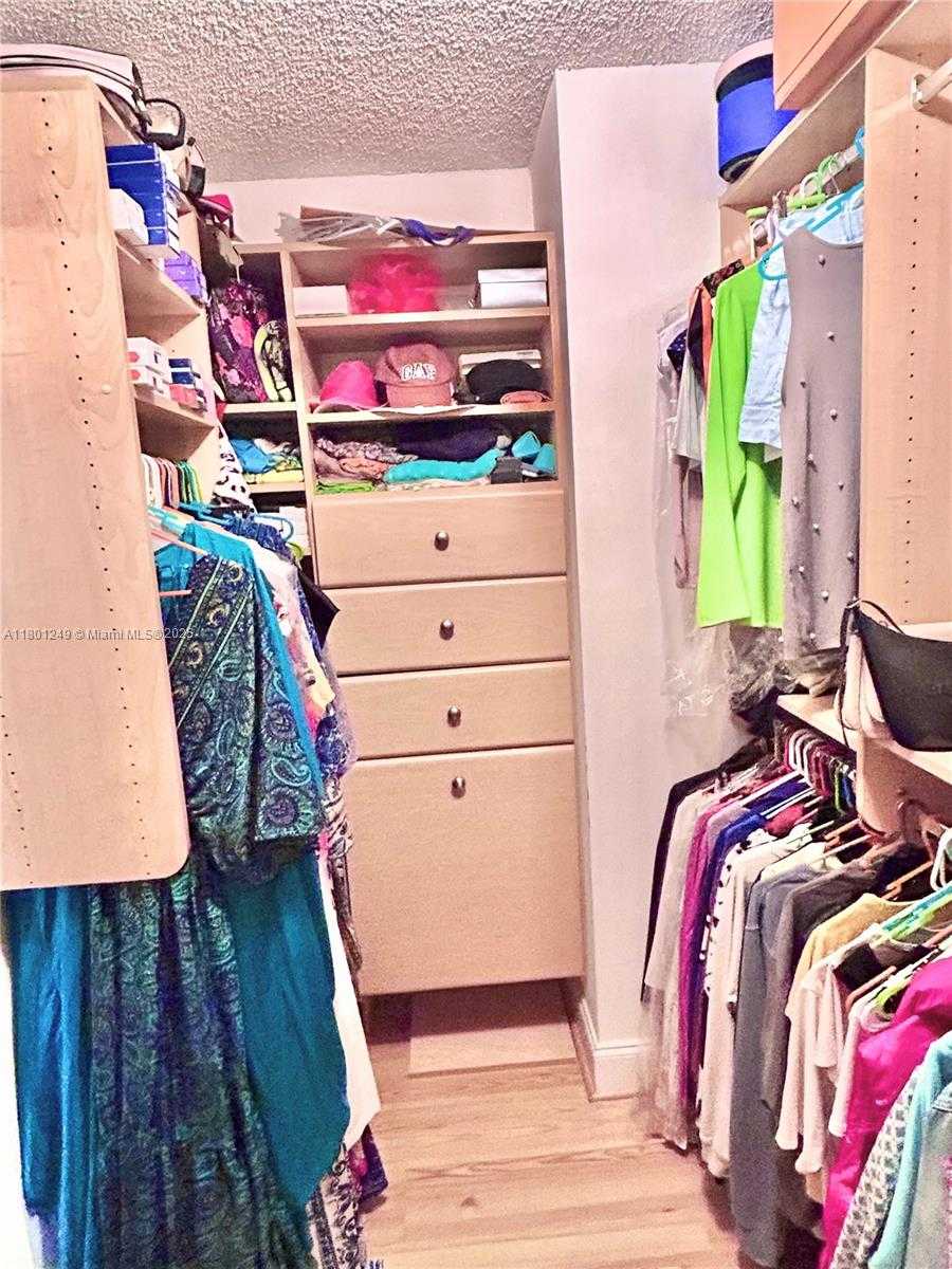 Small Image of 600 THREE ISLANDS BLVD #905, Hallandale Beach Number 15