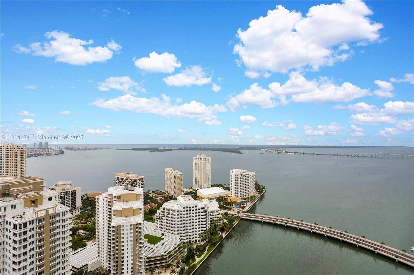 Small Image of 495 BRICKELL AVE #4102, Miami Number 32