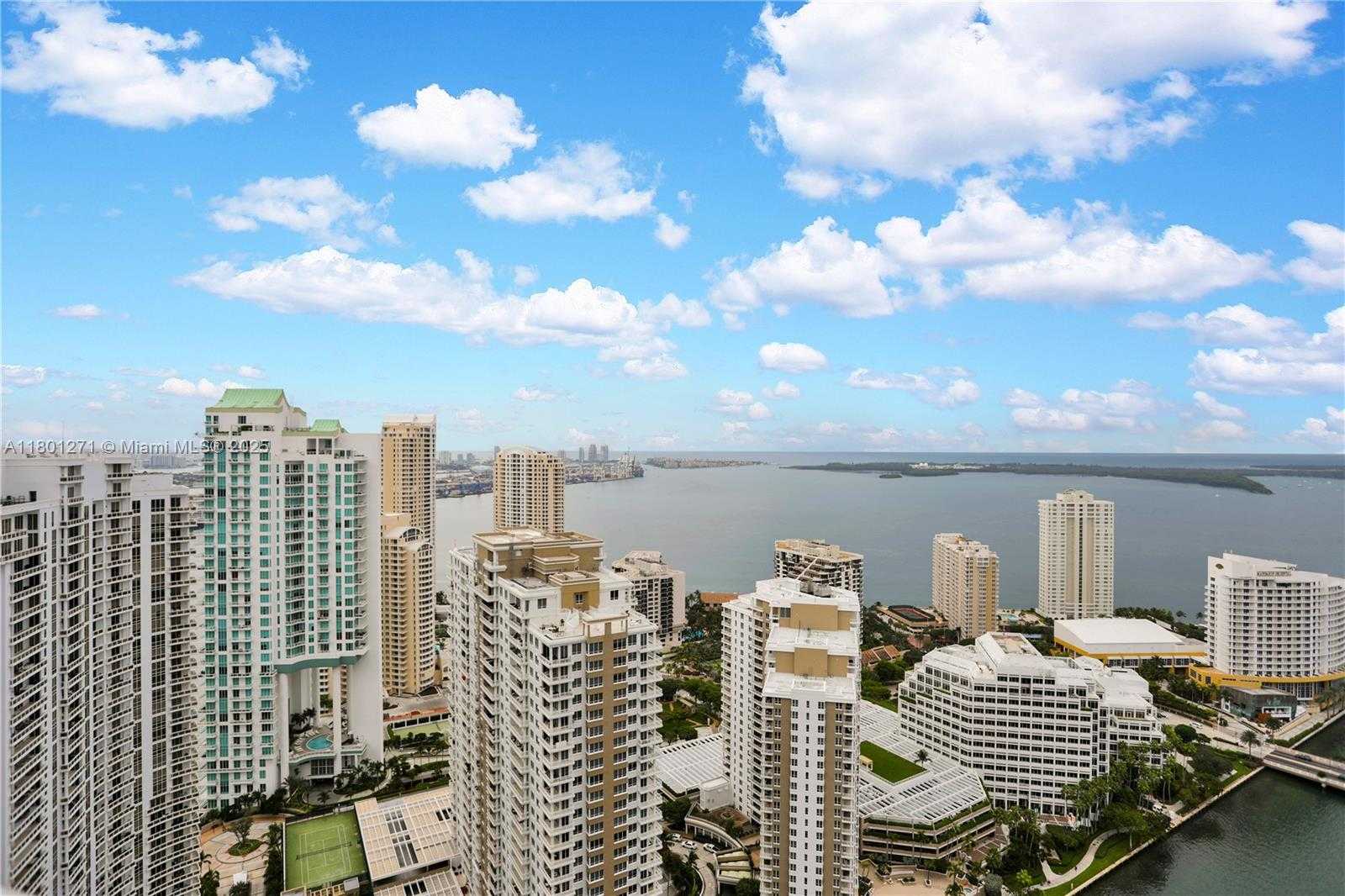 Small Image of 495 BRICKELL AVE #4102, Miami Number 33