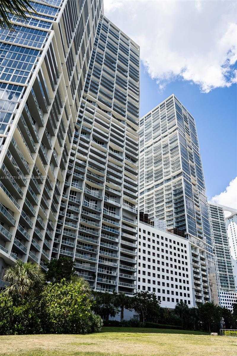 Small Image of 495 BRICKELL AVE #4102, Miami Number 62
