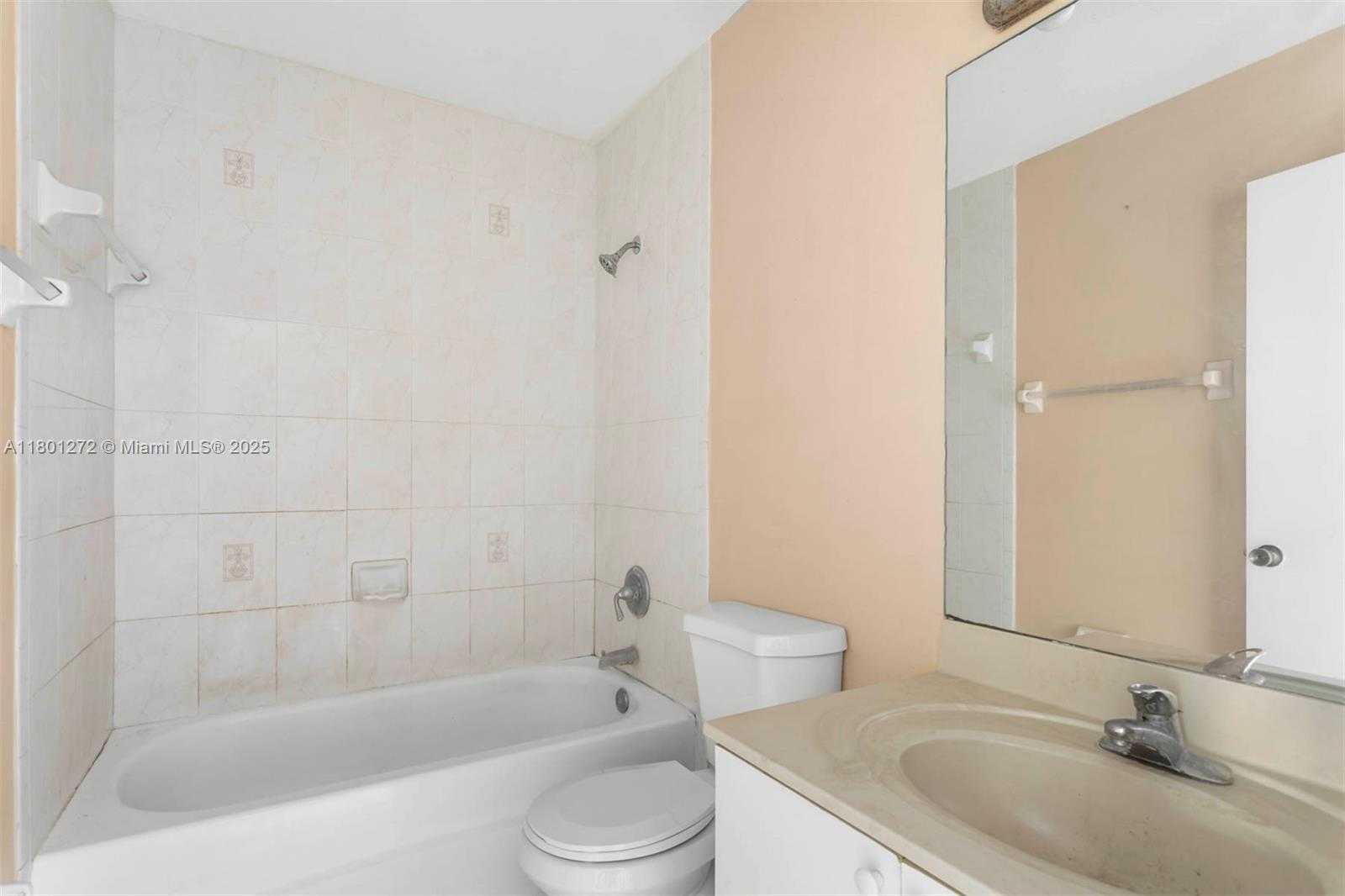 Small Image of 2946 SOUTH EAST 15TH TER, Homestead Number 21