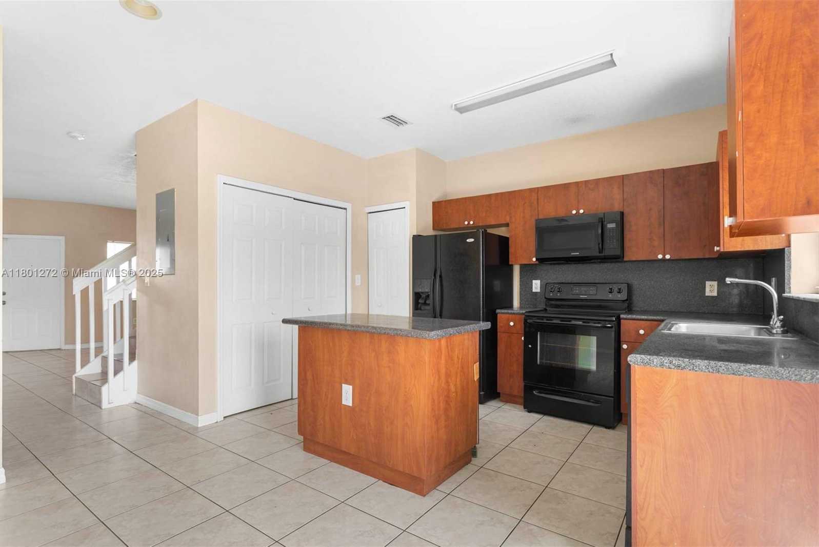 Small Image of 2946 SOUTH EAST 15TH TER, Homestead Number 9