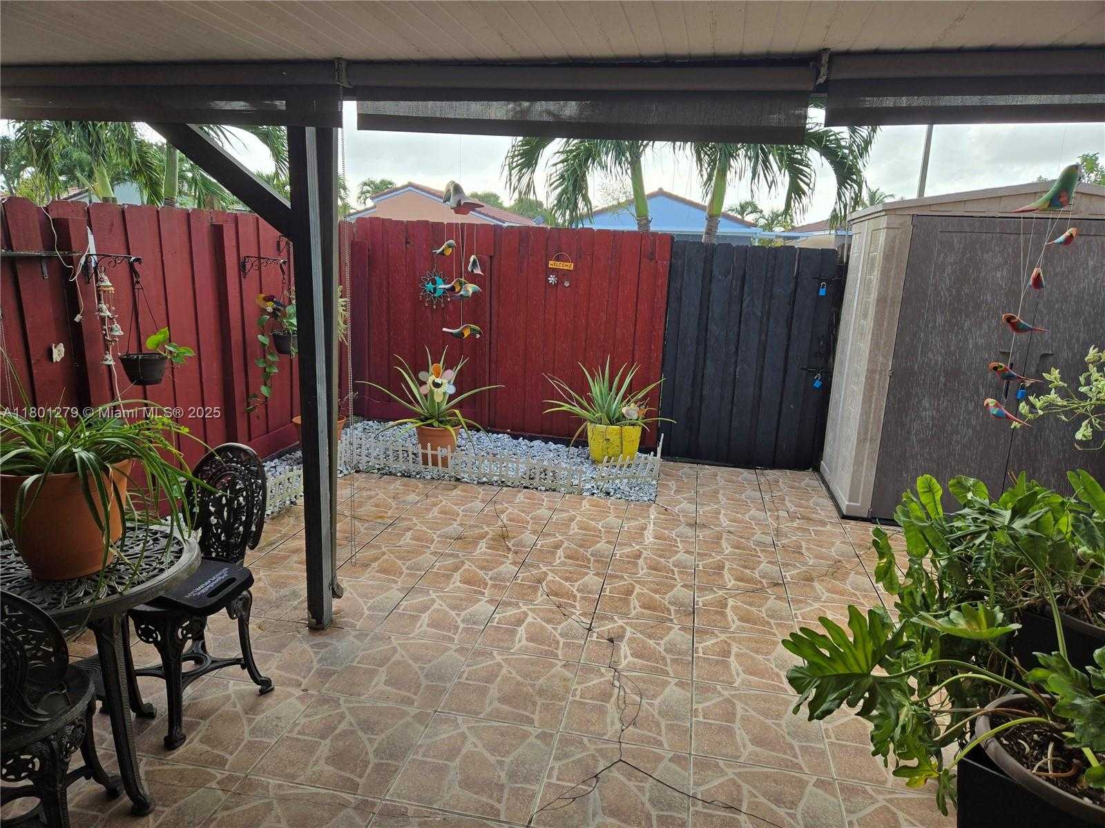 Small Image of 17472 SOUTH WEST 140TH CT, Miami Number 9