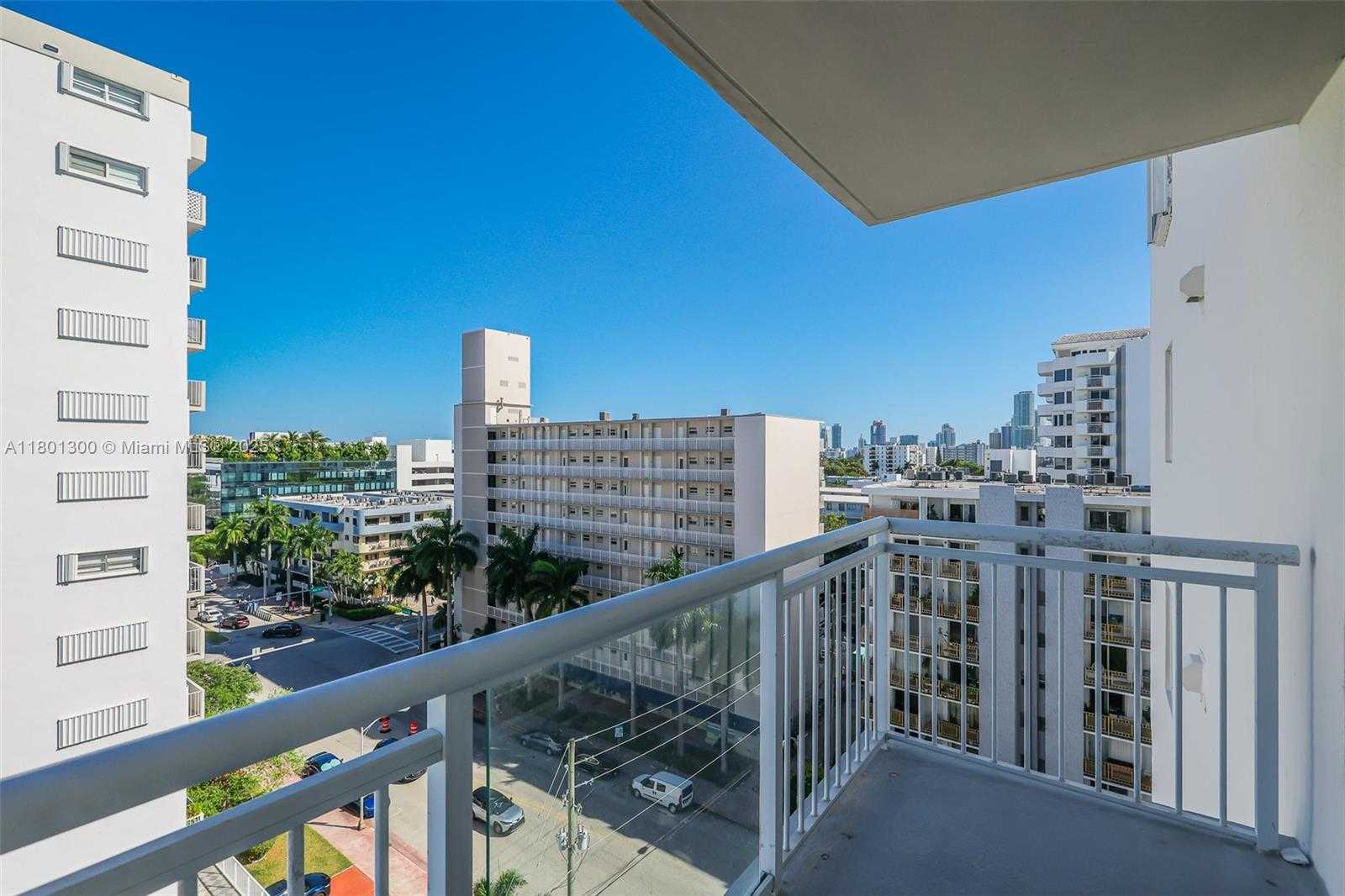 Small Image of 1345 LINCOLN #1006, Miami Beach Number 15